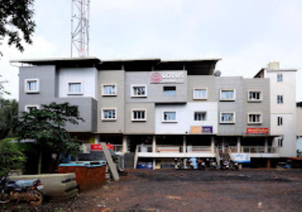 Lotus Lodge Kalmath Kankavali Bagian luar foto